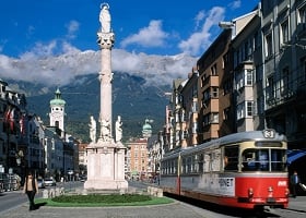 Innsbruck-sterrike-compressed